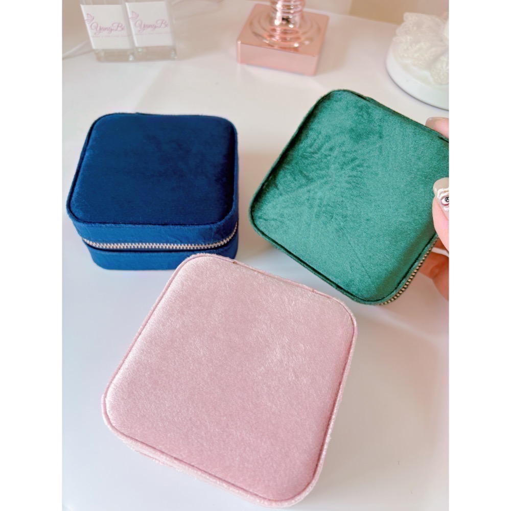𝓨𝓪𝓷𝓰𝓑𝓲🩰超質感｜帶鏡子精緻絲絨飾品收納盒 便攜式飾品盒 C60-細節圖2