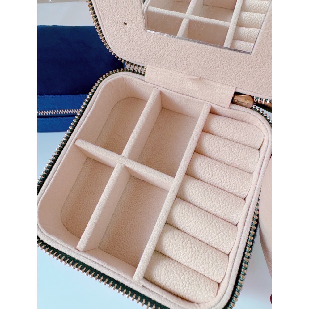 𝓨𝓪𝓷𝓰𝓑𝓲🩰超質感｜帶鏡子精緻絲絨飾品收納盒 便攜式飾品盒 C60-細節圖9