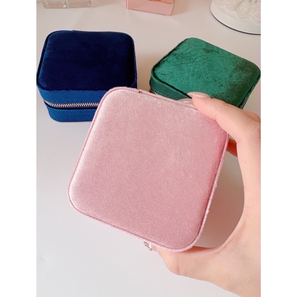 𝓨𝓪𝓷𝓰𝓑𝓲🩰超質感｜帶鏡子精緻絲絨飾品收納盒 便攜式飾品盒 C60-規格圖11