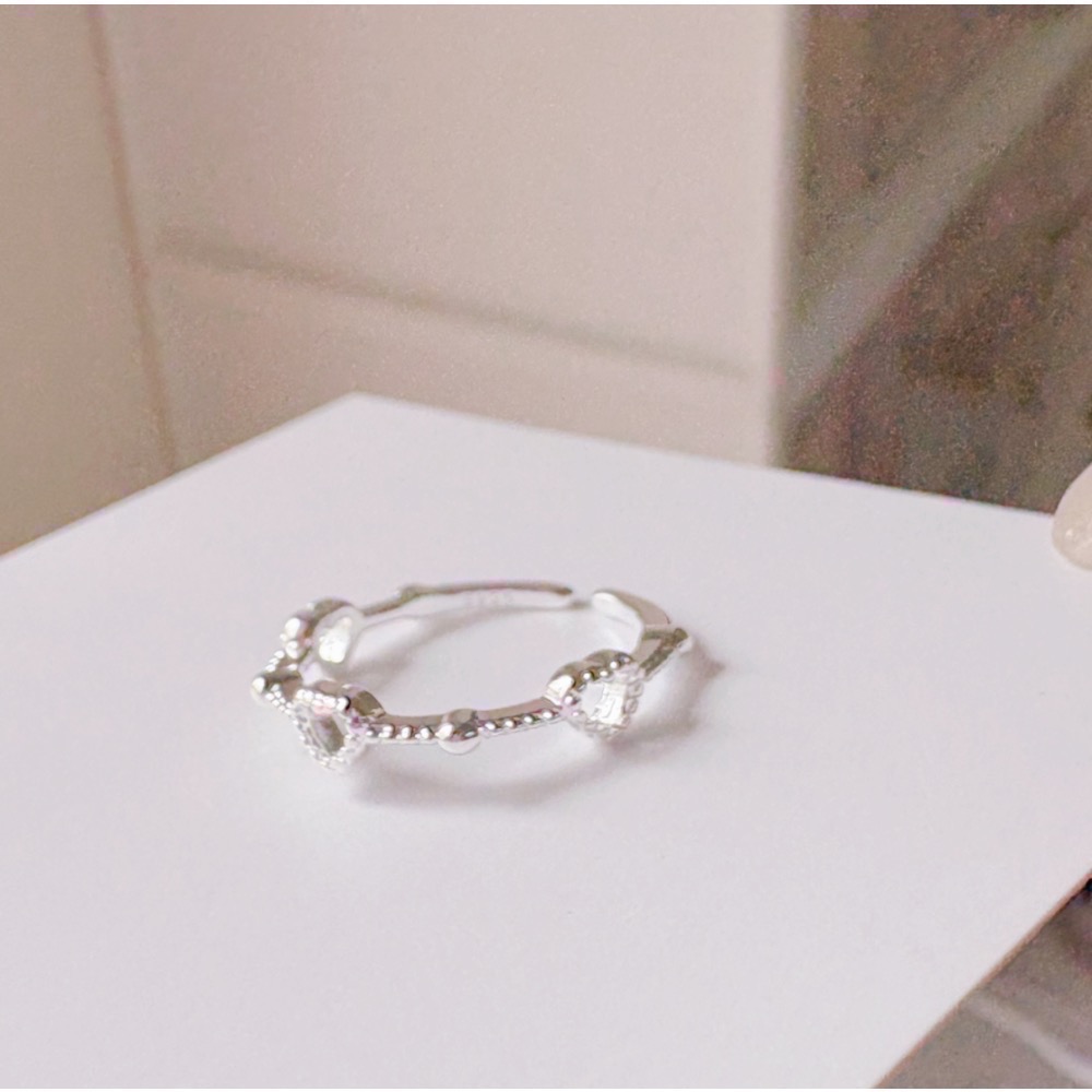 𝓨𝓪𝓷𝓰𝓑𝓲🩰典雅愛心鏤空圓珠戒指 小眾設計 甜美 質感 Y752-細節圖10