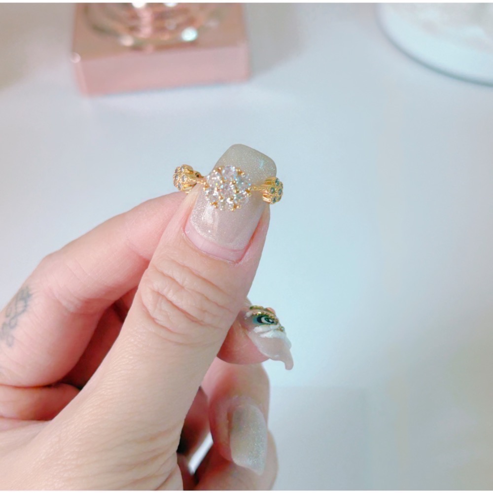 𝓨𝓪𝓷𝓰𝓑𝓲🩰真金電鍍｜鋯石精緻花朵戒指 Y755歐美 輕奢華 華麗感 party-細節圖4