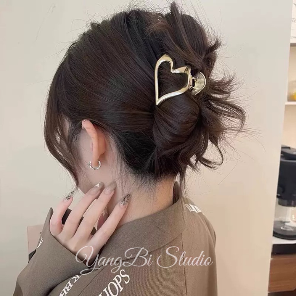 𝓨𝓪𝓷𝓰𝓑𝓲🩰高級感金屬愛心馬尾夾 鯊魚夾 抓夾 V333-細節圖3