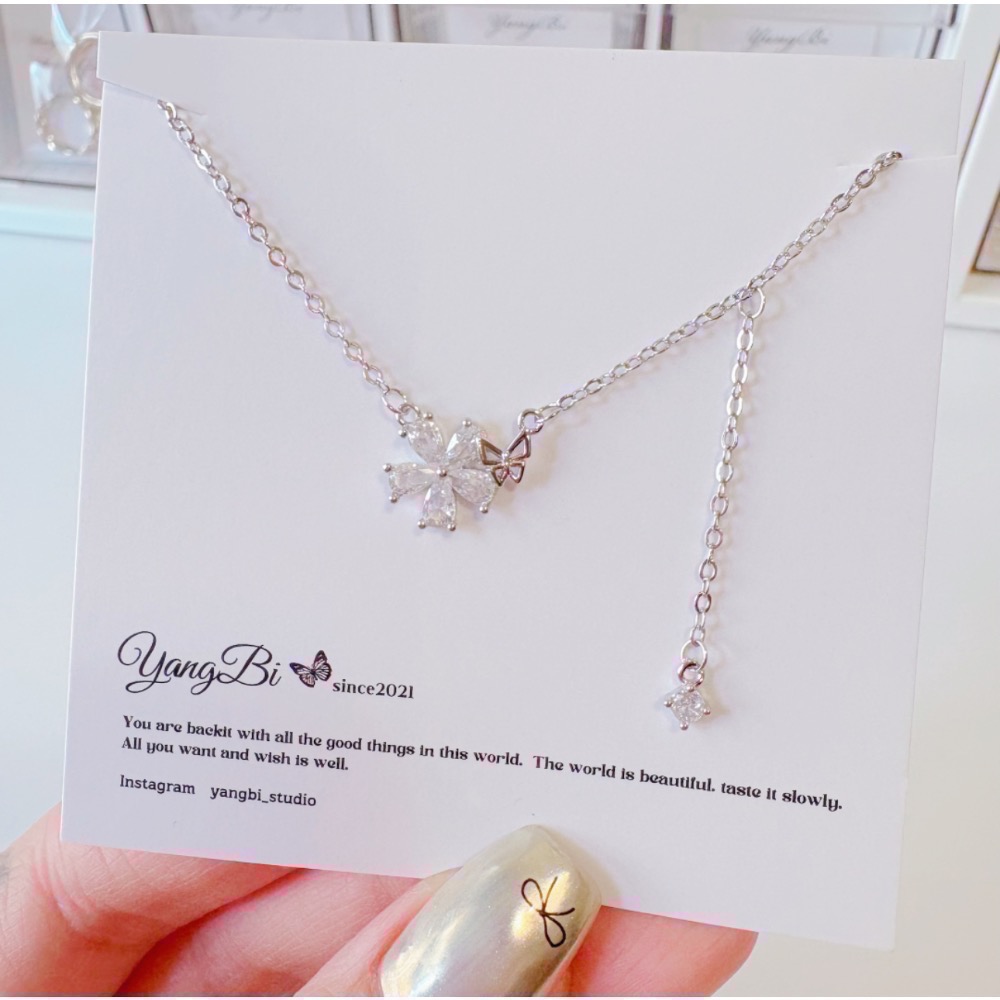 𝓨𝓪𝓷𝓰𝓑𝓲🩰925銀｜夏日小清新晶漾花朵蝴蝶項鍊Y759 甜美 墜鍊 韓國 小眾時尚-細節圖2