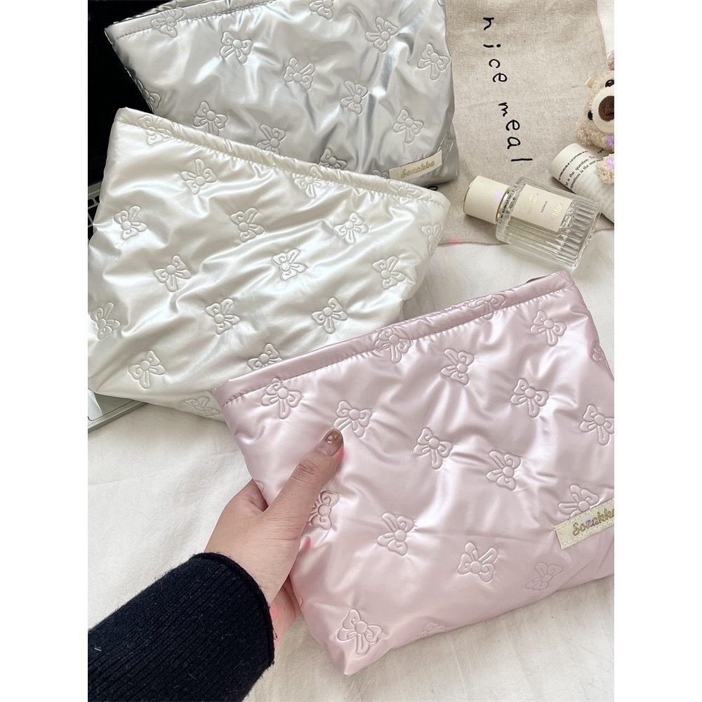 𝓨𝓪𝓷𝓰𝓑𝓲🩰超高顏值 蝴蝶結&愛心霧面化妝包 多功能收納包 手拿包 補妝包 C61-細節圖2