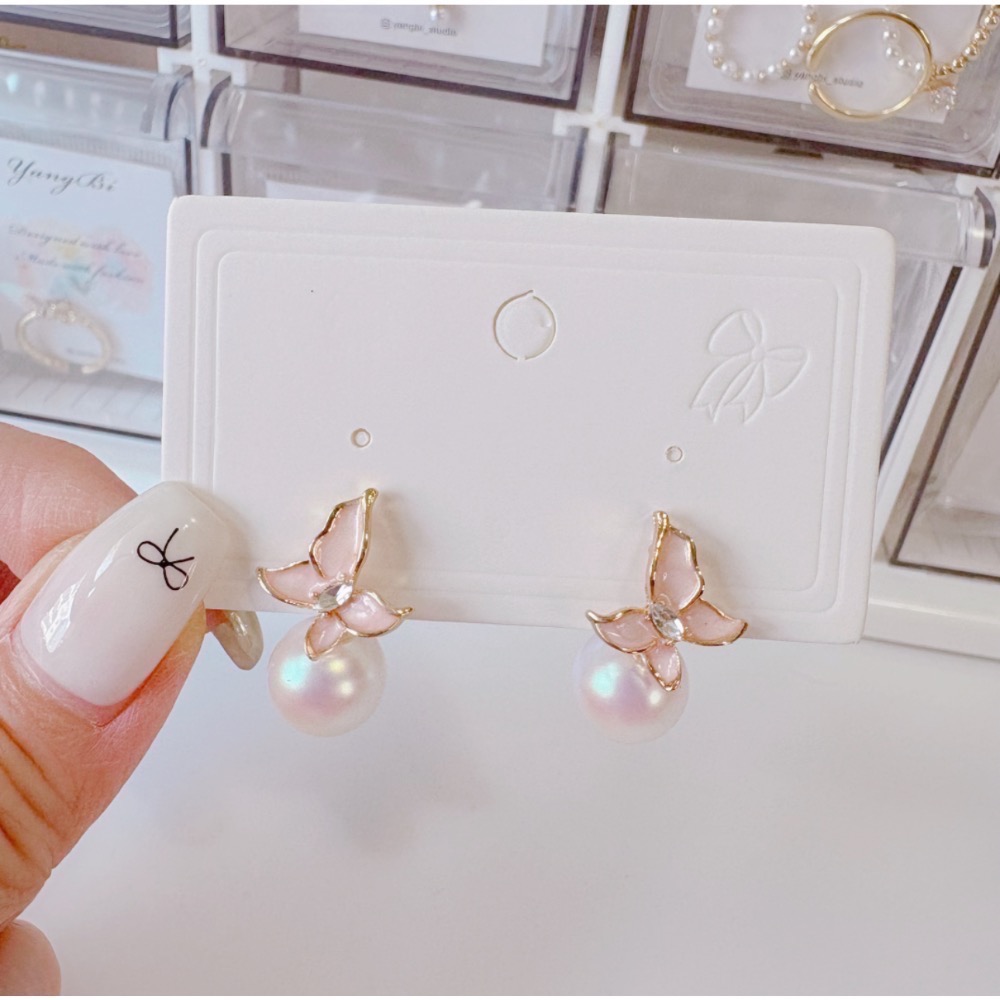 𝓨𝓪𝓷𝓰𝓑𝓲🩰925銀針｜超仙氣甜美粉色滴油蝴蝶珍珠耳環 耳飾 抗過敏 Y783-細節圖3