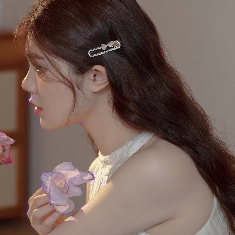 𝓨𝓪𝓷𝓰𝓑𝓲🩰韓版甜美氣質珍珠水鑽蝴蝶結髮夾 鴨嘴夾 V349-細節圖3