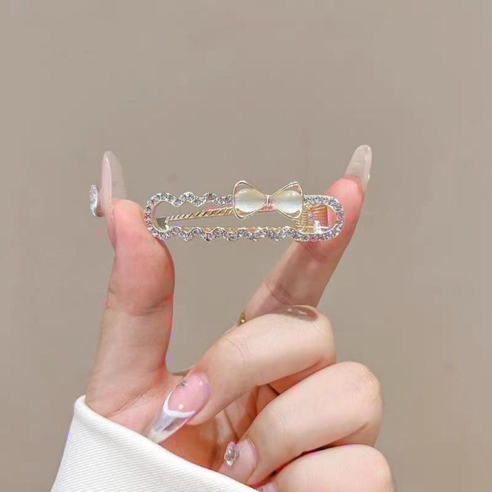 𝓨𝓪𝓷𝓰𝓑𝓲🩰韓版甜美氣質珍珠水鑽蝴蝶結髮夾 鴨嘴夾 V349-細節圖5