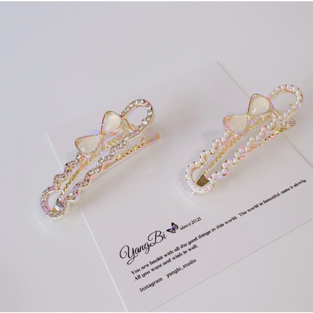 𝓨𝓪𝓷𝓰𝓑𝓲🩰韓版甜美氣質珍珠水鑽蝴蝶結髮夾 鴨嘴夾 V349-細節圖8