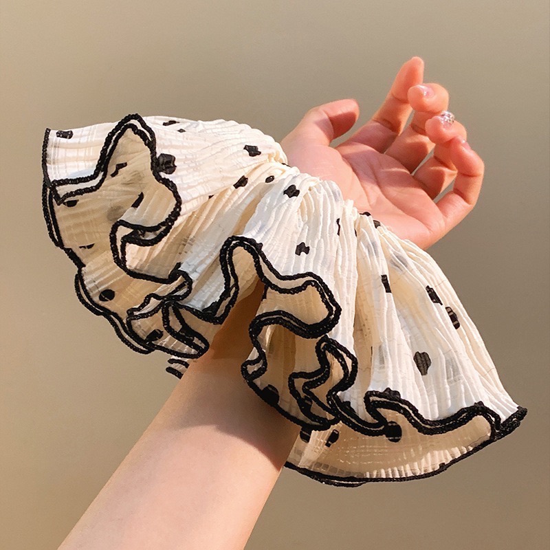 𝓨𝓪𝓷𝓰𝓑𝓲🩰特大號｜溫柔爆棚 氣質皺摺大朵波點大腸圈 V358-細節圖7