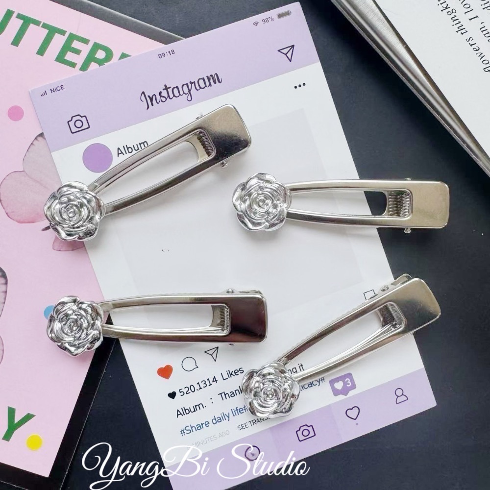 𝓨𝓪𝓷𝓰𝓑𝓲🕊️ins高級感銀色山茶花髮夾 瀏海夾 V386-細節圖2