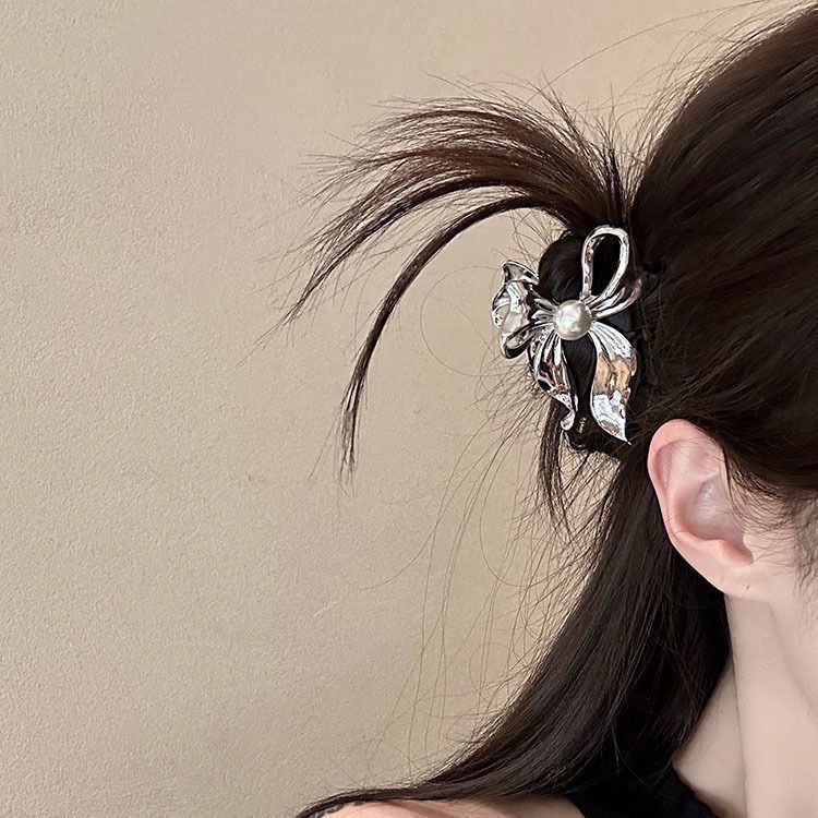 𝓨𝓪𝓷𝓰𝓑𝓲🕊️夏日半抓~甜酷珍珠蝴蝶結金屬鯊魚夾 抓夾 V394-細節圖7