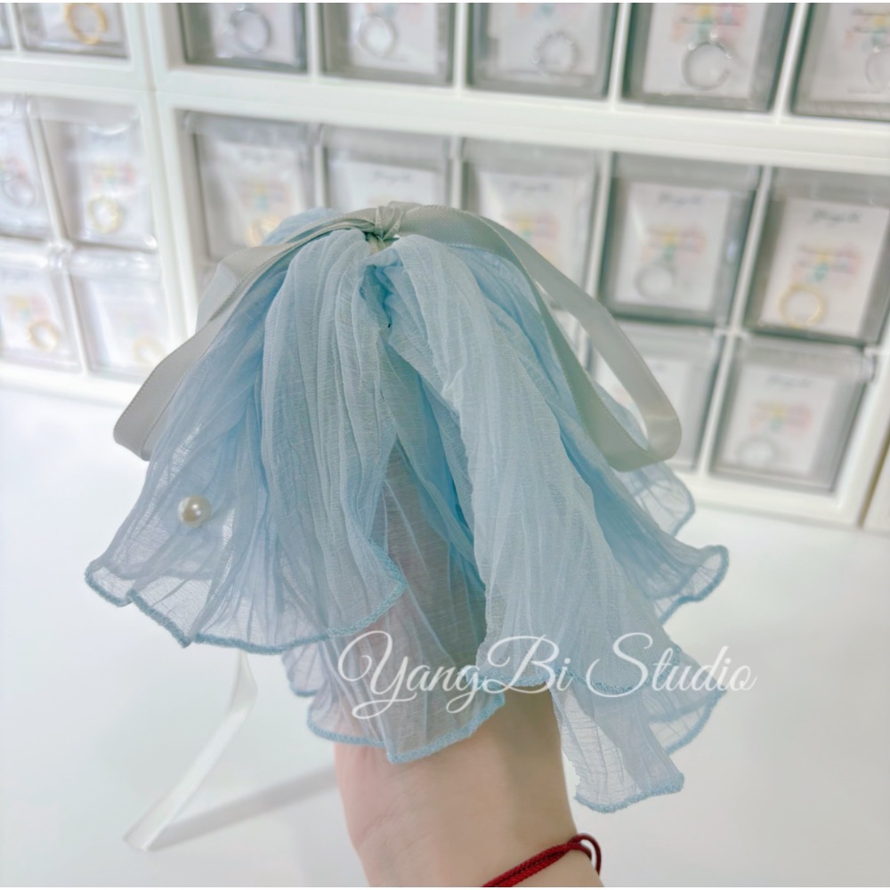 𝓨𝓪𝓷𝓰𝓑𝓲🕊️【超美冰藍色】【褶皺冰藍珍珠蝴蝶結馬尾夾】慵懶度假風 V405-細節圖8