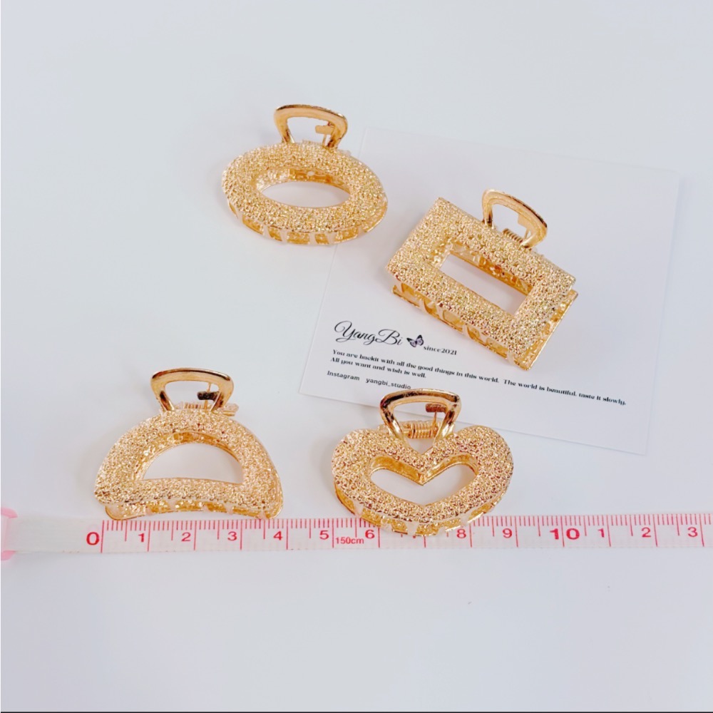 𝓨𝓪𝓷𝓰𝓑𝓲🕊️韓版【中小號鯊魚夾】【金色磨砂優雅鯊魚夾】公主頭夾 頂夾 瀏海夾 V406-細節圖7