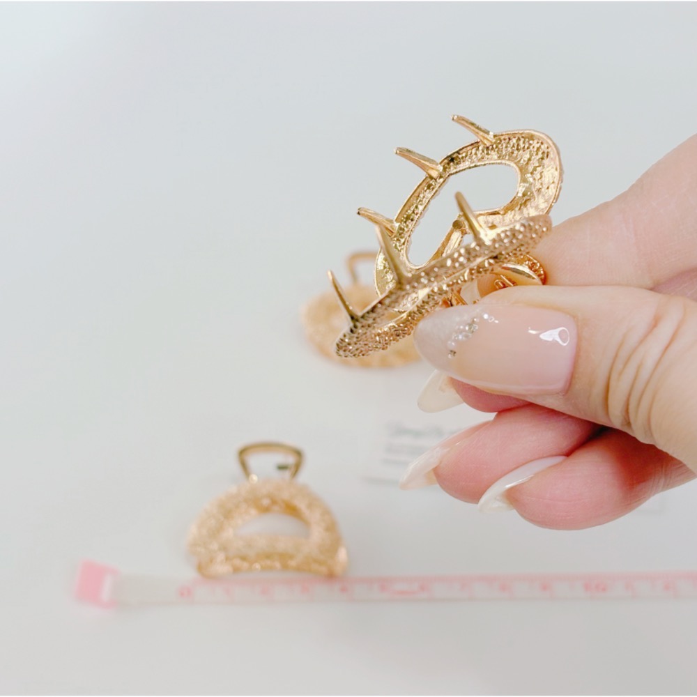 𝓨𝓪𝓷𝓰𝓑𝓲🕊️韓版【中小號鯊魚夾】【金色磨砂優雅鯊魚夾】公主頭夾 頂夾 瀏海夾 V406-細節圖9