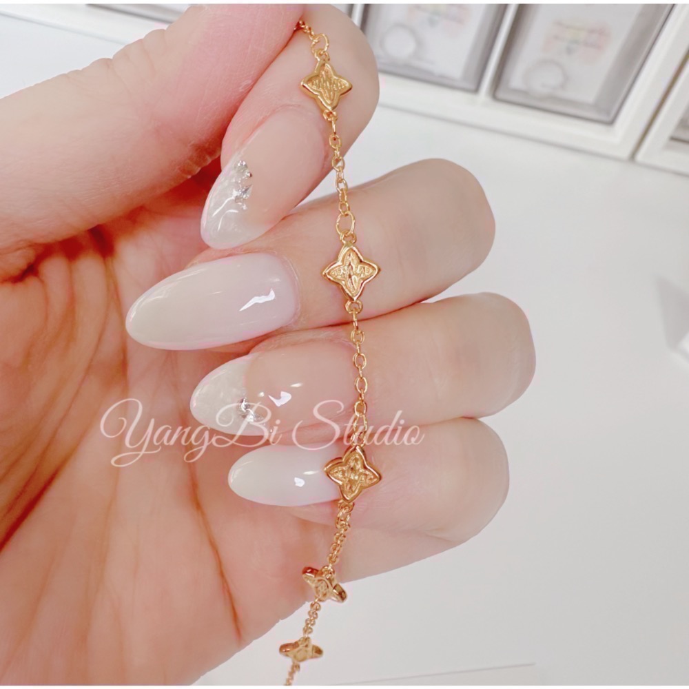 𝓨𝓪𝓷𝓰𝓑𝓲🕊️【金色復古四芒星手鍊】輕奢 小眾 高級感 星星 疊戴手飾 四芒星 Y826-細節圖7