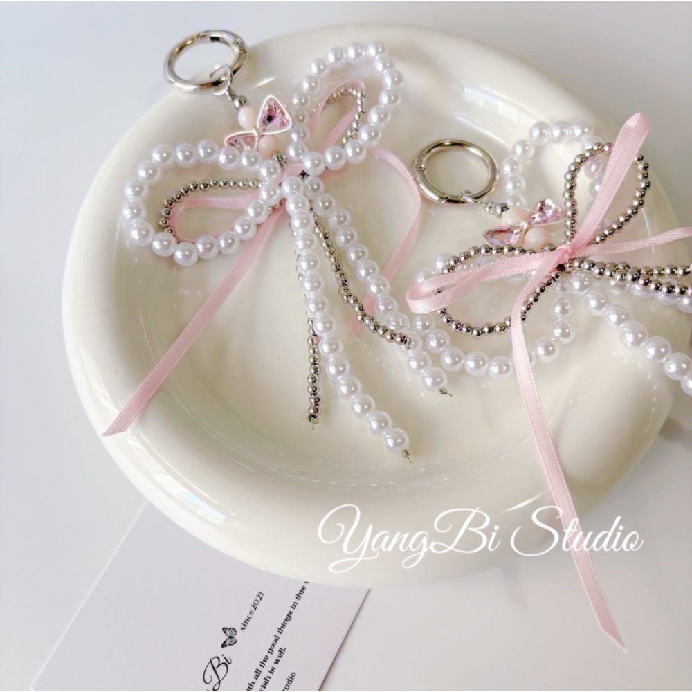 𝓨𝓪𝓷𝓰𝓑𝓲🩰純手工【超甜美三層珍珠蝴蝶結吊飾】【珍珠粉緞帶碎銀子手機吊飾】 C68-細節圖9