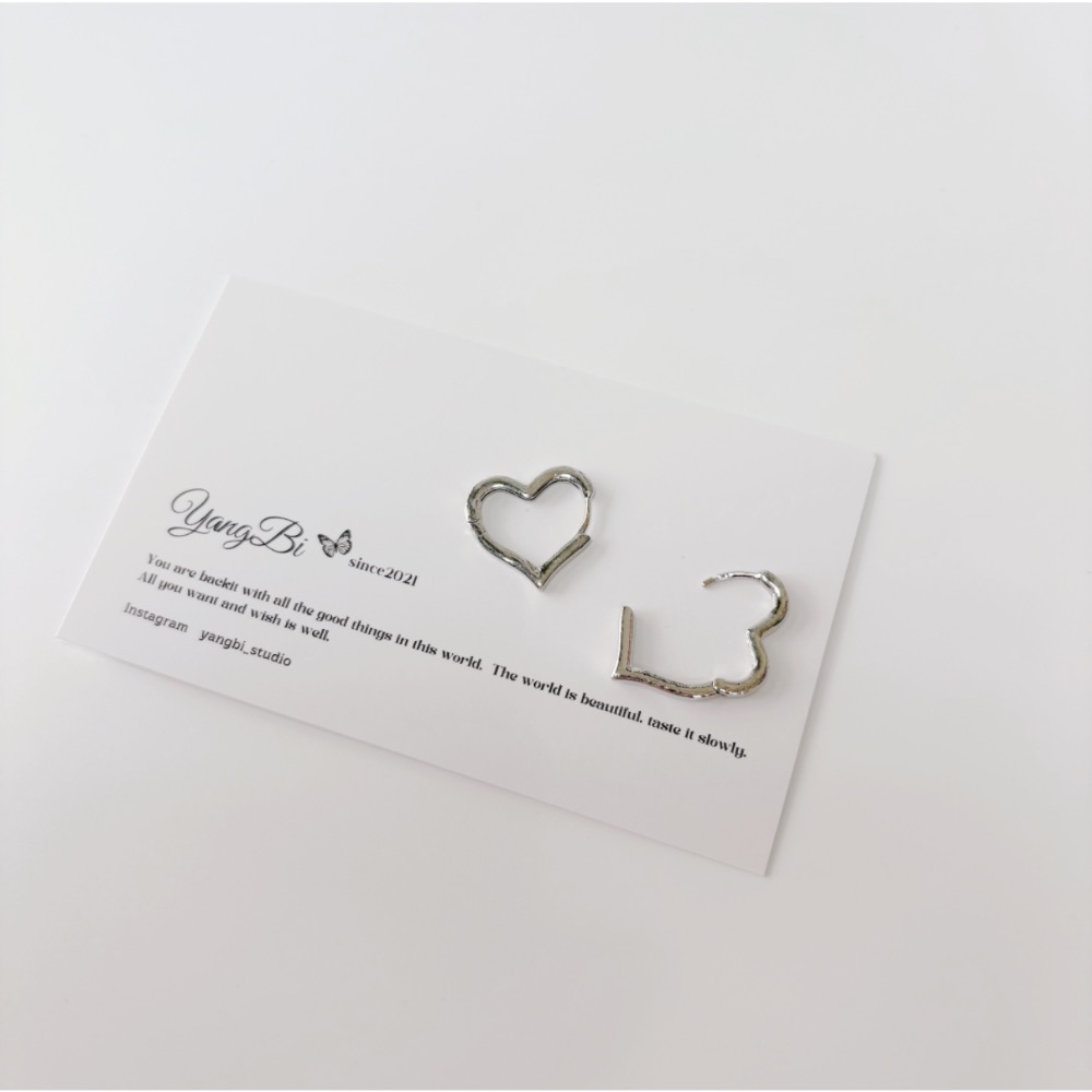 𝓨𝓪𝓷𝓰𝓑𝓲🕊️【簡約愛心扣式耳釘 耳環】 Y854-細節圖2