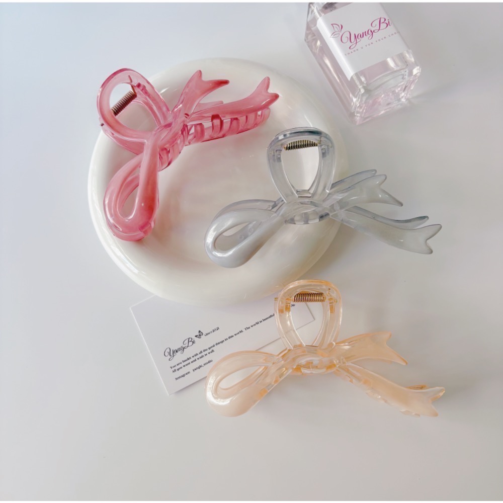 𝓨𝓪𝓷𝓰𝓑𝓲🕊️實品更美【不咬頭皮】【渲染果凍漸層蝴蝶結鯊魚夾】 V416-細節圖10
