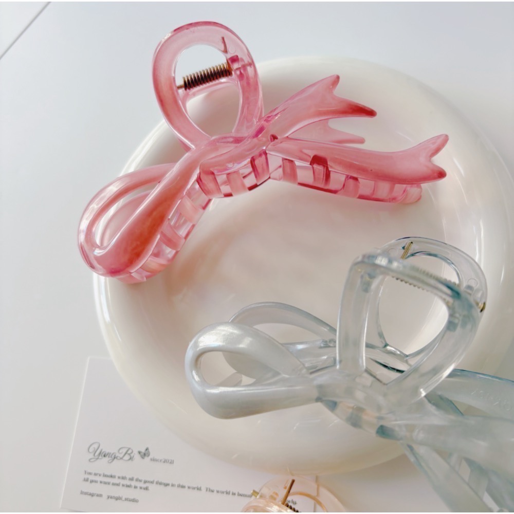 𝓨𝓪𝓷𝓰𝓑𝓲🕊️實品更美【不咬頭皮】【渲染果凍漸層蝴蝶結鯊魚夾】 V416-細節圖5