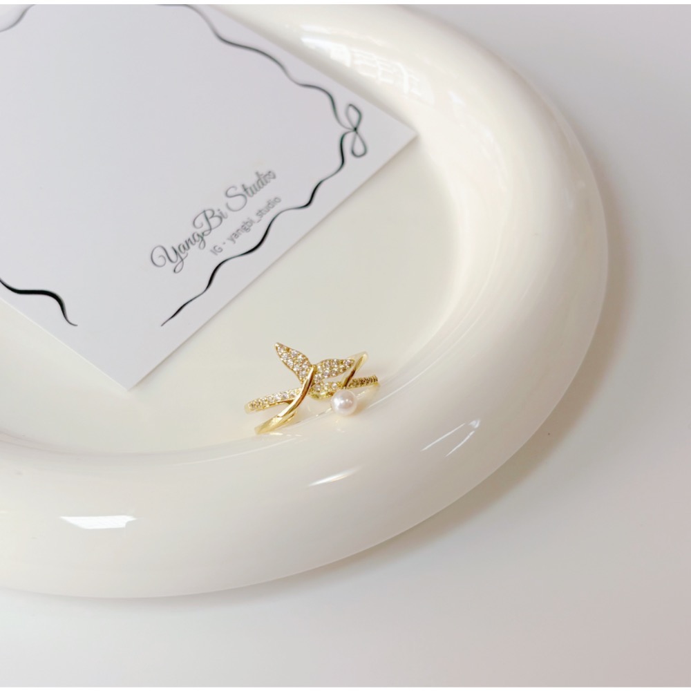 𝓨𝓪𝓷𝓰𝓑𝓲🕊️【浪漫美人魚珍珠魚尾水鑽戒指】 Y866-細節圖8
