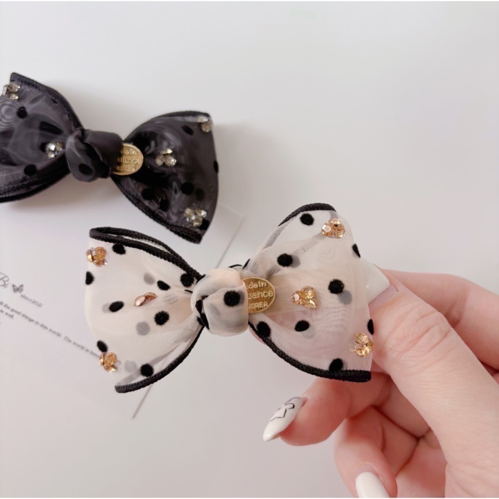 𝓨𝓪𝓷𝓰𝓑𝓲🕊️【實品質感更好】【韓國歐根紗波點蝴蝶結金牌髮夾】 V428-細節圖6