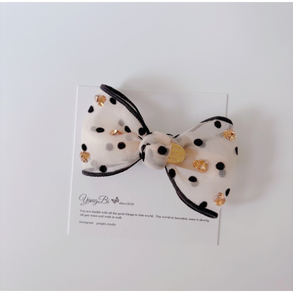 𝓨𝓪𝓷𝓰𝓑𝓲🕊️【實品質感更好】【韓國歐根紗波點蝴蝶結金牌髮夾】 V428-細節圖11
