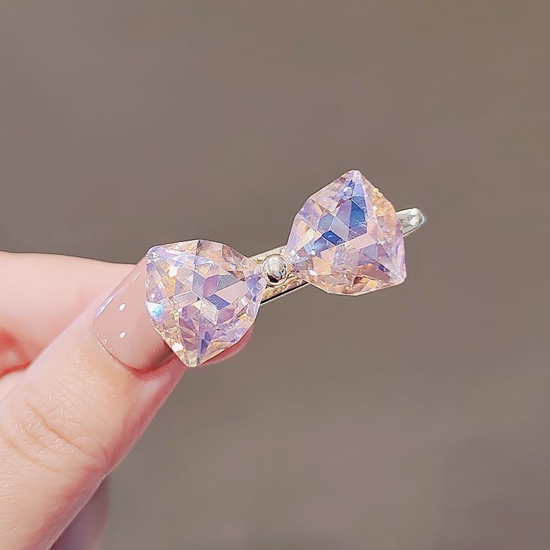 𝓨𝓪𝓷𝓰𝓑𝓲🕊️【七彩霓虹折射甜美粉色水晶蝴蝶结髮夾】 V430-細節圖2