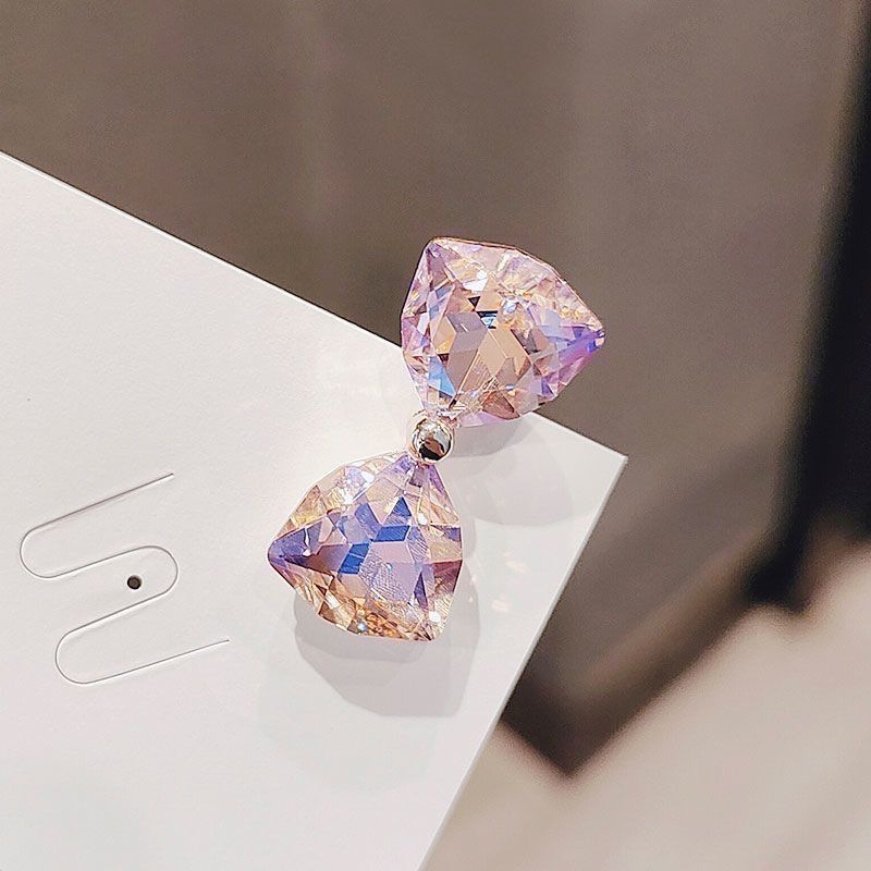 𝓨𝓪𝓷𝓰𝓑𝓲🕊️【七彩霓虹折射甜美粉色水晶蝴蝶结髮夾】 V430-細節圖4