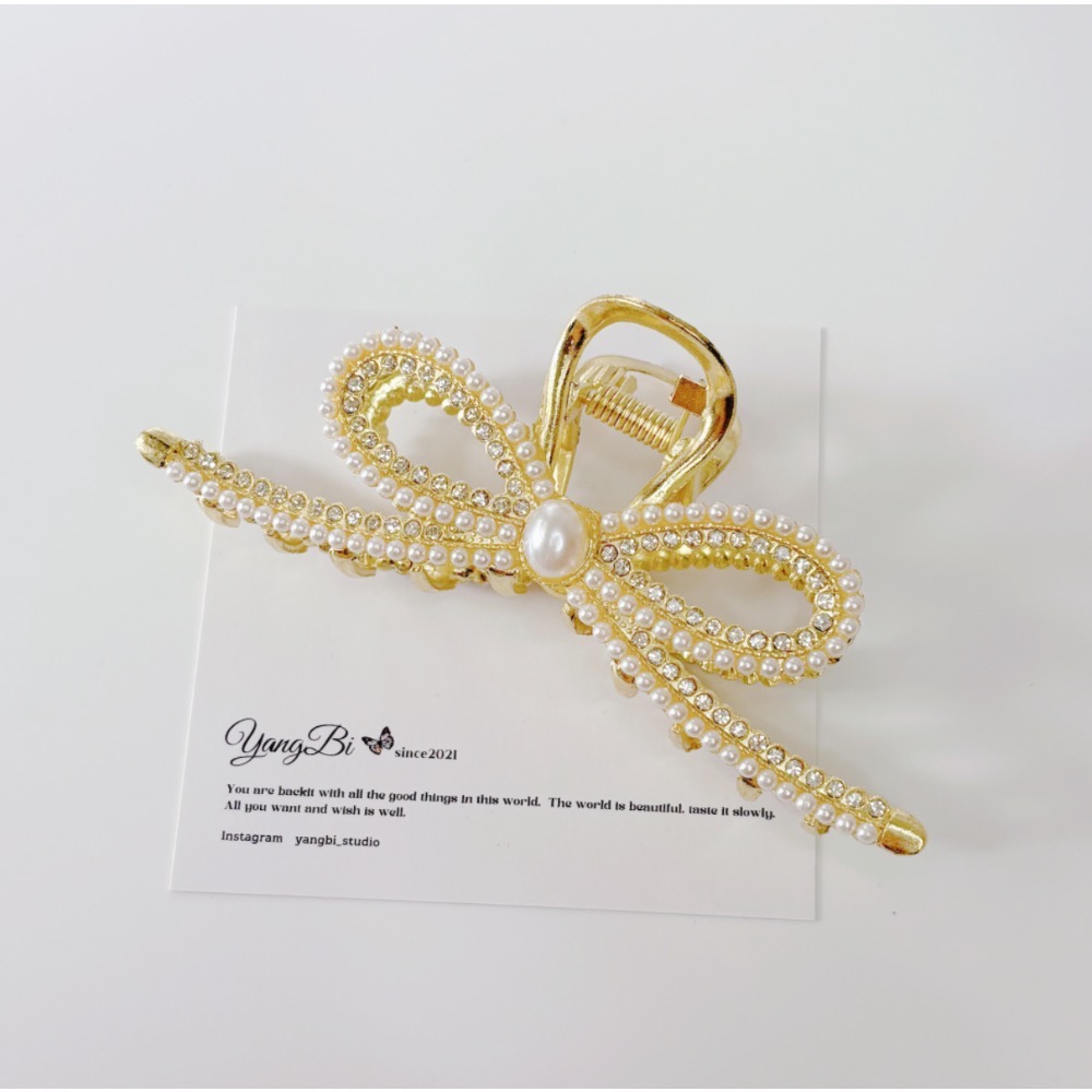 𝓨𝓪𝓷𝓰𝓑𝓲🕊️【珍珠水鑽蝴蝶結大鯊魚夾】抓夾 V435-細節圖2