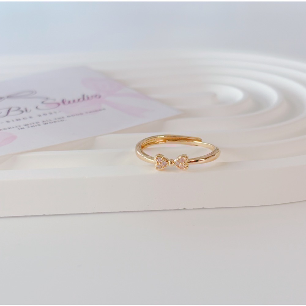 𝓨𝓪𝓷𝓰𝓑𝓲🕊️【精緻閃耀點漾蝴蝶結戒指】 Y880-細節圖2