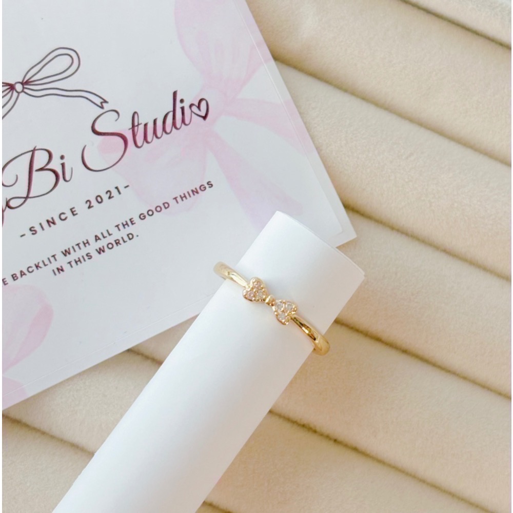 𝓨𝓪𝓷𝓰𝓑𝓲🕊️【精緻閃耀點漾蝴蝶結戒指】 Y880-細節圖10