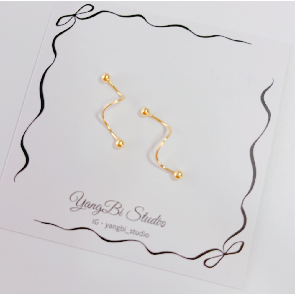 𝓨𝓪𝓷𝓰𝓑𝓲🕊️【睡覺免摘】【獨特S形彎勾螺旋耳釘】 Y881-細節圖7