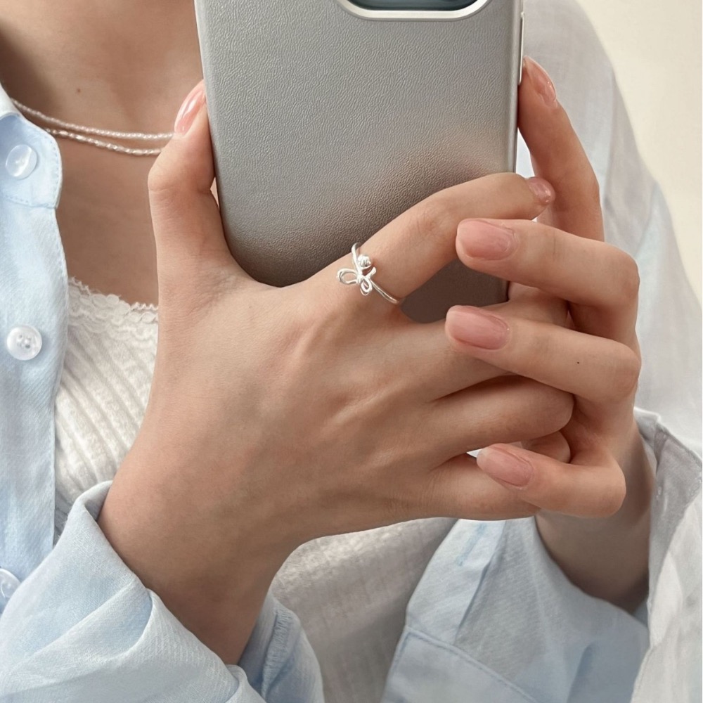 𝓨𝓪𝓷𝓰𝓑𝓲🕊️【S925純銀】【蝴蝶結圓珠戒指】 Y882-細節圖3