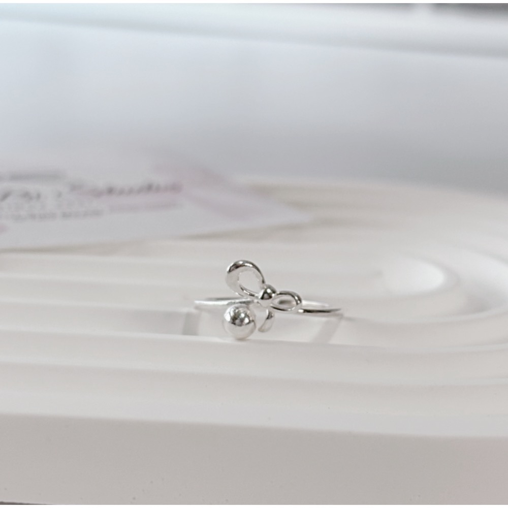 𝓨𝓪𝓷𝓰𝓑𝓲🕊️【S925純銀】【蝴蝶結圓珠戒指】 Y882-細節圖4