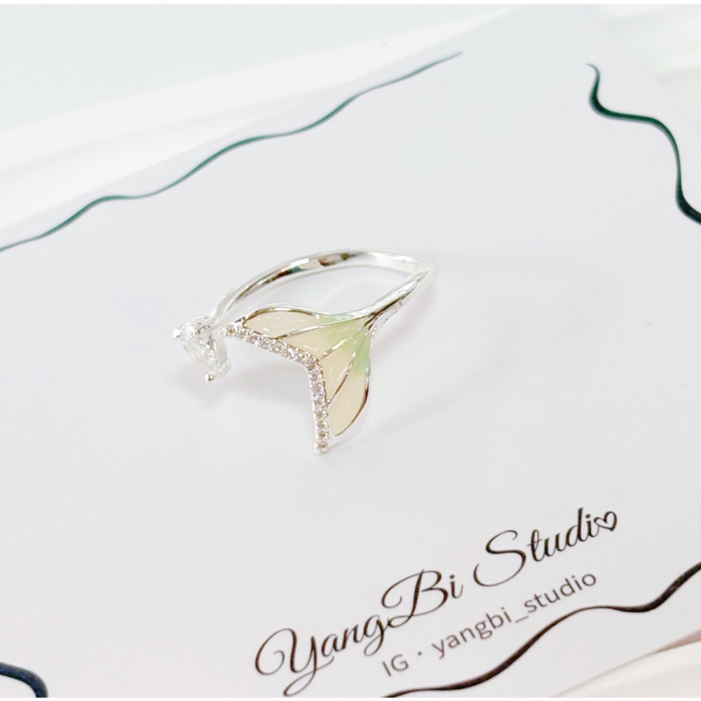 𝓨𝓪𝓷𝓰𝓑𝓲🕊️【人魚之淚】【漸變魚尾微鑲鋯石戒指】 Y900-規格圖11