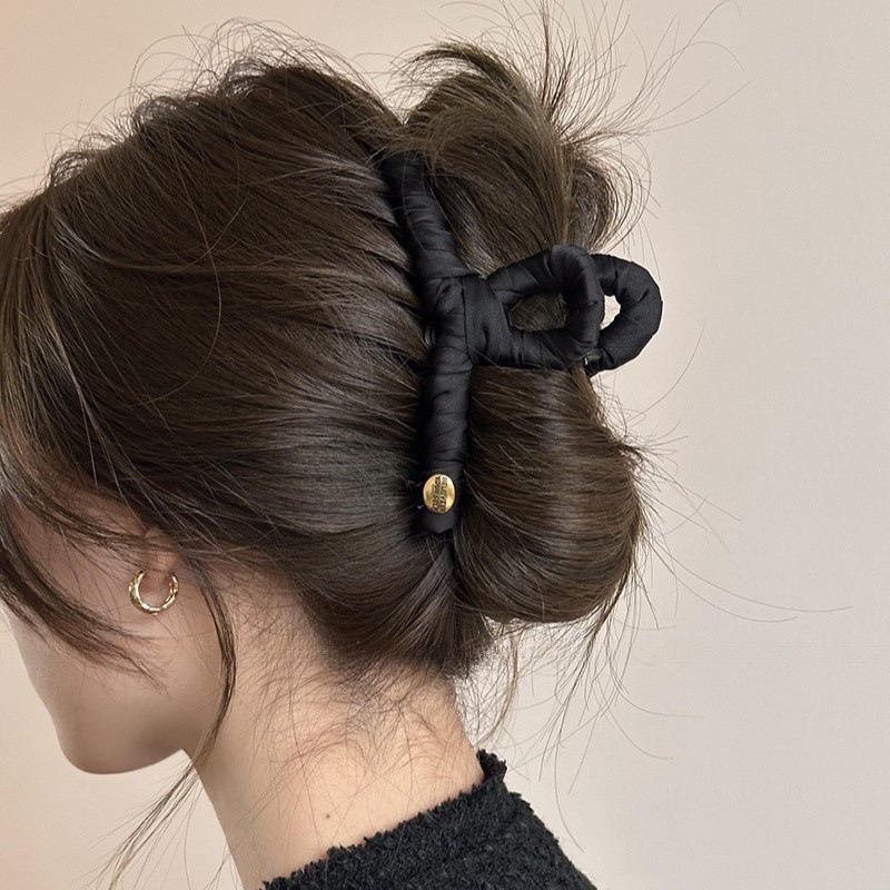 𝓨𝓪𝓷𝓰𝓑𝓲🕊️【髮量多可】【緞帶纏繞金屬圓牌大號鯊魚夾】抓夾 V439-細節圖3