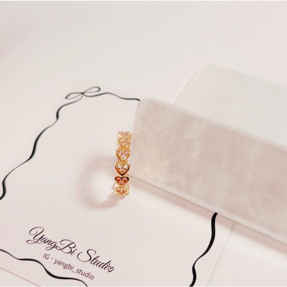 𝓨𝓪𝓷𝓰𝓑𝓲🕊️【跳色粉鑽愛心戒指】 Y903-細節圖2