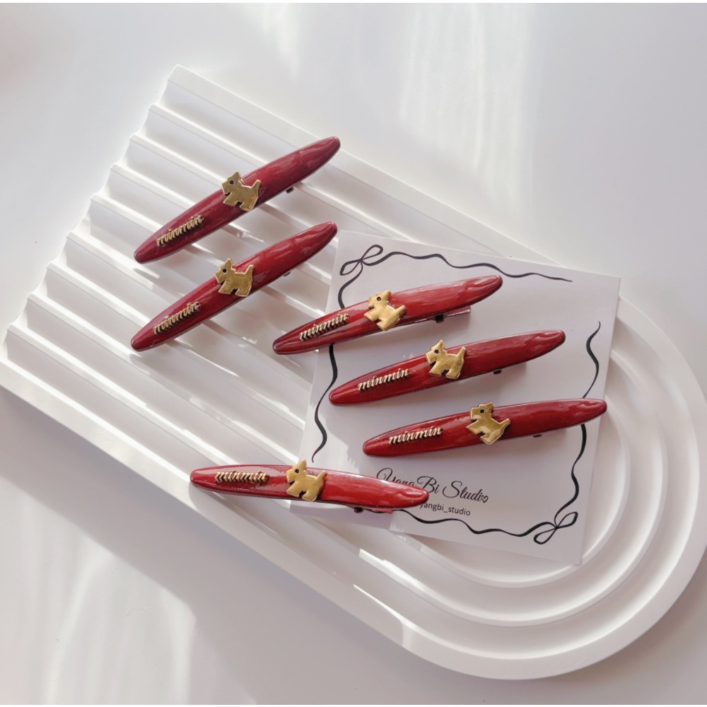 𝓨𝓪𝓷𝓰𝓑𝓲🕊️【紅色小狗字母髮夾】新年髮夾 紅色髮夾 招財髮夾 V445-細節圖2