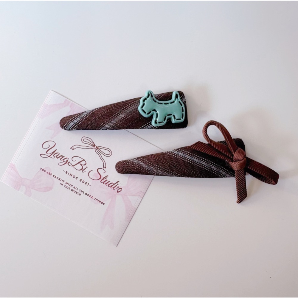 𝓨𝓪𝓷𝓰𝓑𝓲🕊️【質感藍咖小狗蝴蝶結髮夾】劉海夾 邊夾 V448-細節圖2