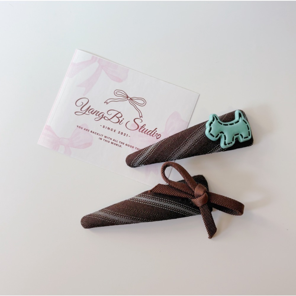 𝓨𝓪𝓷𝓰𝓑𝓲🕊️【質感藍咖小狗蝴蝶結髮夾】劉海夾 邊夾 V448-細節圖7