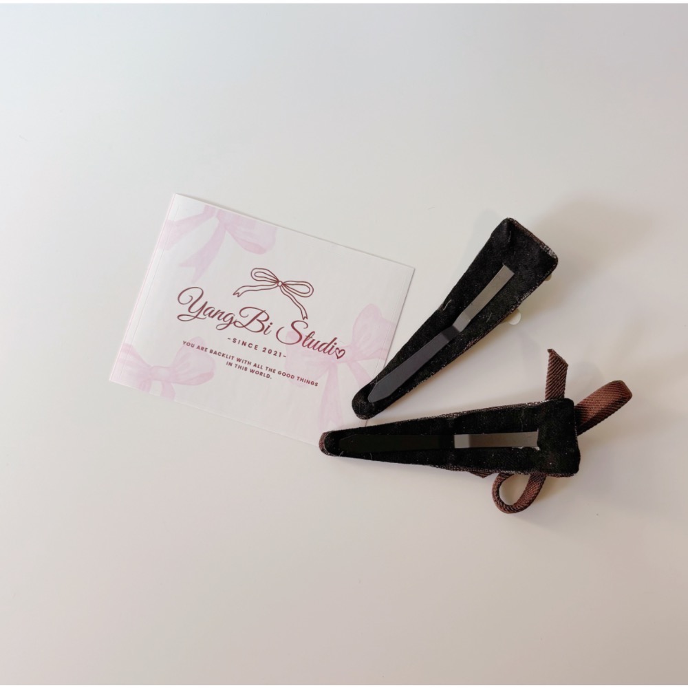 𝓨𝓪𝓷𝓰𝓑𝓲🕊️【質感藍咖小狗蝴蝶結髮夾】劉海夾 邊夾 V448-細節圖9