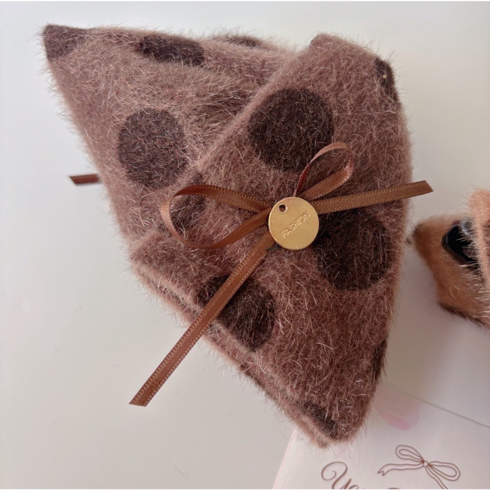 𝓨𝓪𝓷𝓰𝓑𝓲🕊️【毛絨波點蝴蝶結三角鯊魚夾】V451-細節圖6