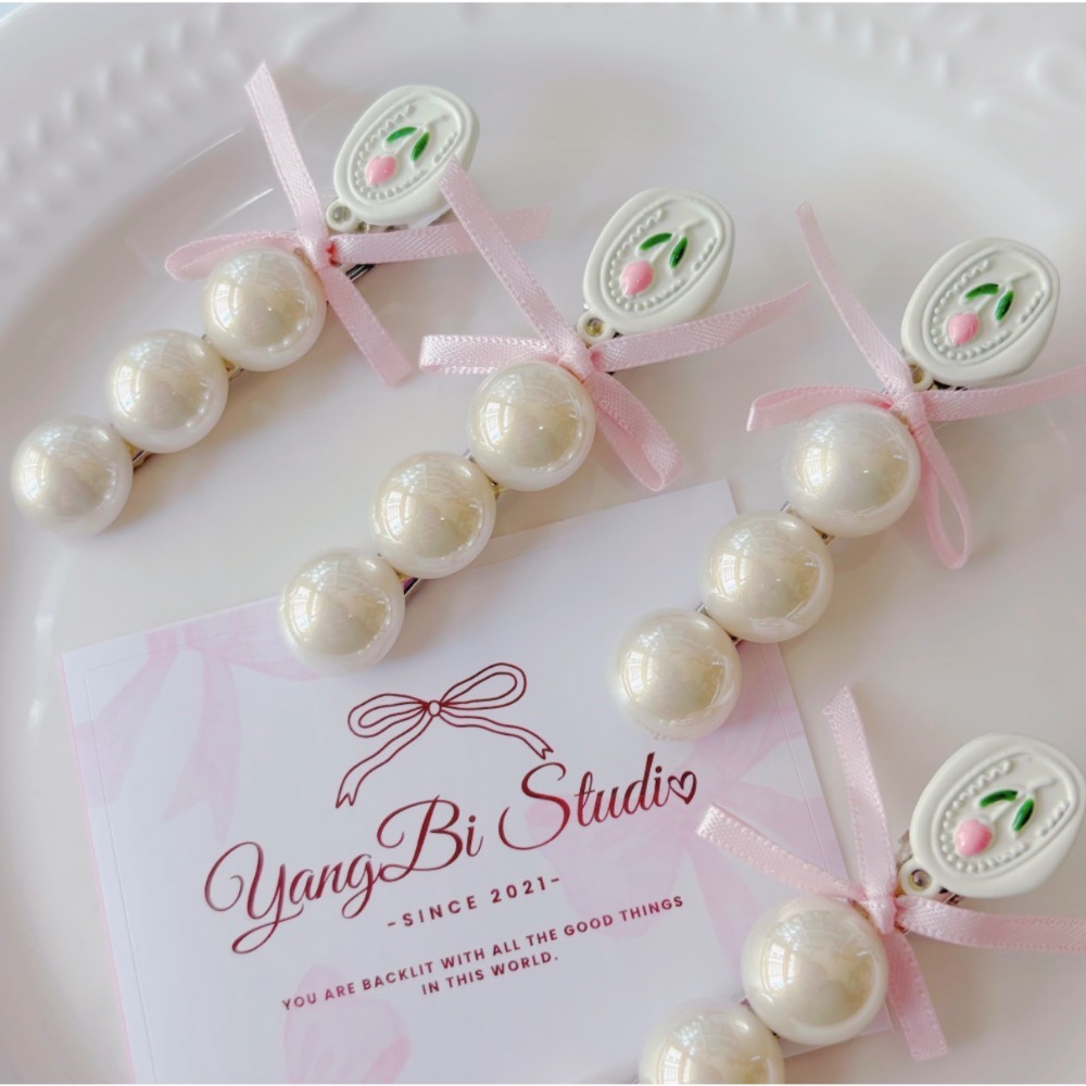 𝓨𝓪𝓷𝓰𝓑𝓲🕊️【質感女孩．鬱金香絲帶蝴蝶結珍珠髮夾】瀏海夾 V458-細節圖2