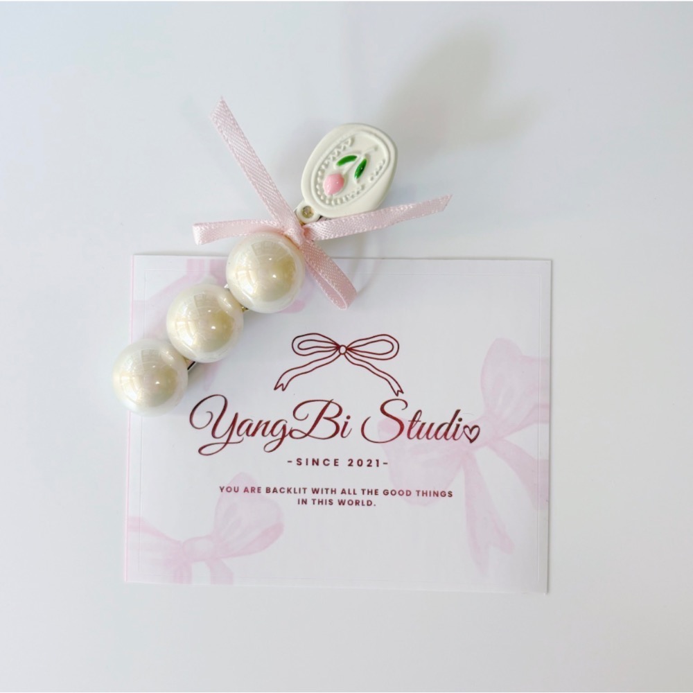 𝓨𝓪𝓷𝓰𝓑𝓲🕊️【質感女孩．鬱金香絲帶蝴蝶結珍珠髮夾】瀏海夾 V458-細節圖10