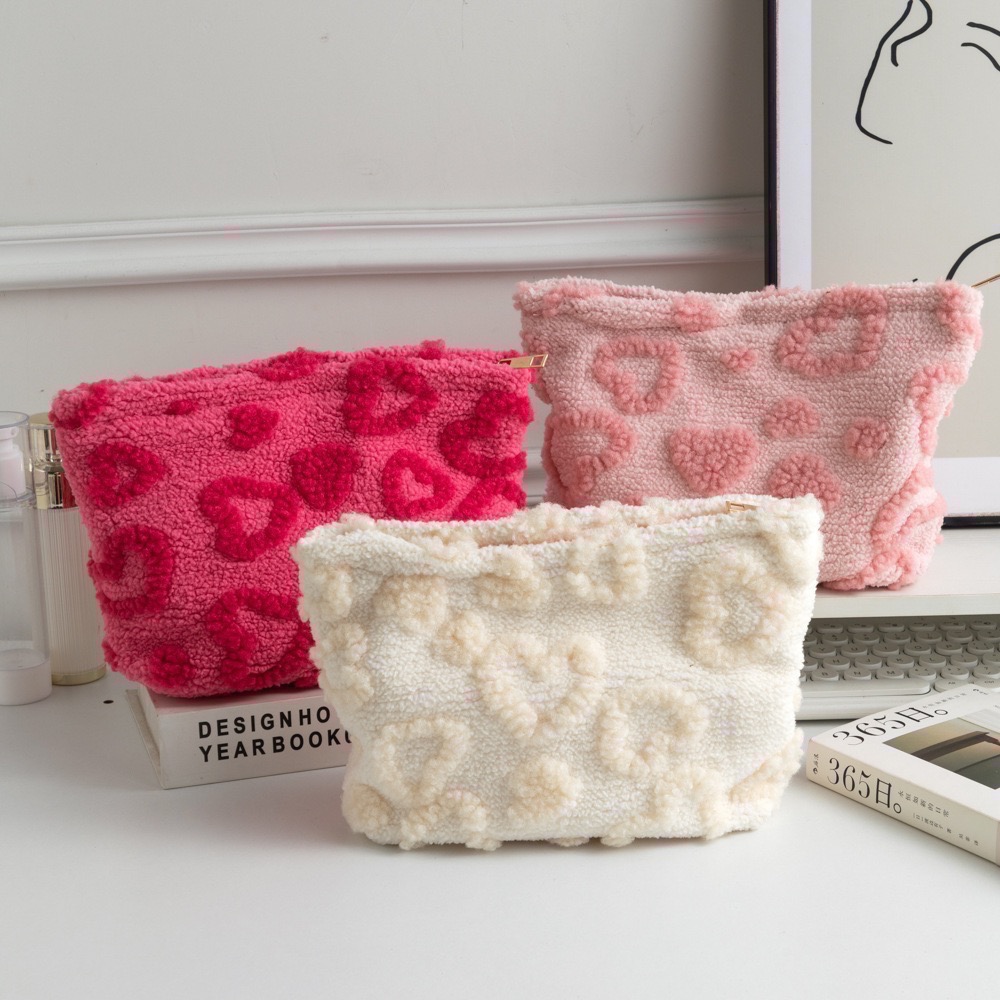 𝓨𝓪𝓷𝓰𝓑𝓲🩰【大型．超甜美立體愛心毛絨可愛化妝包】收納包 C72-細節圖2