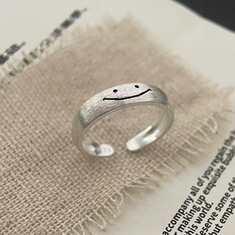 𝓨𝓪𝓷𝓰𝓑𝓲🕊️【每天都要微笑】925純銀【拉絲可愛笑臉戒指】 Y937-細節圖7