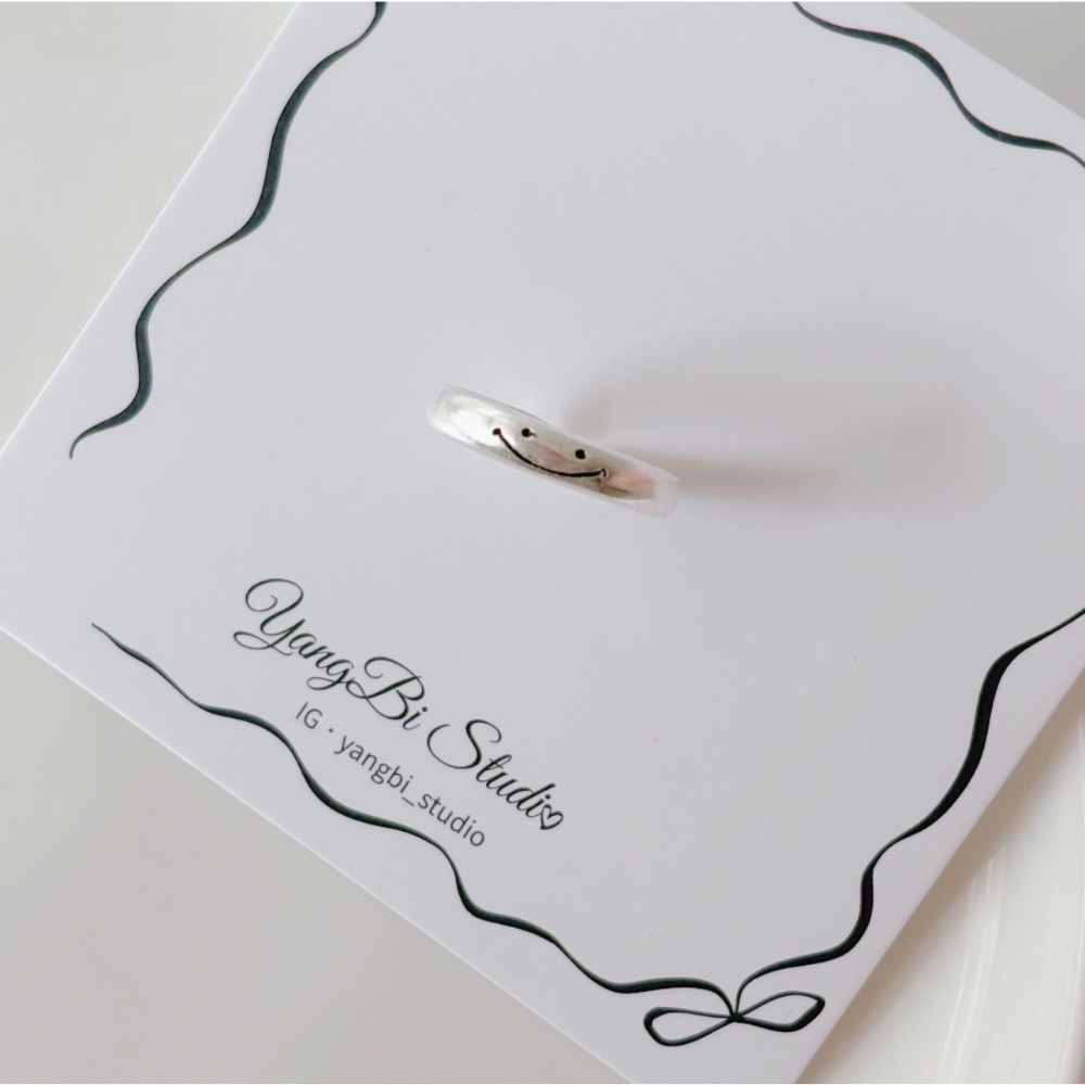 𝓨𝓪𝓷𝓰𝓑𝓲🕊️【每天都要微笑】925純銀【拉絲可愛笑臉戒指】 Y937-細節圖8