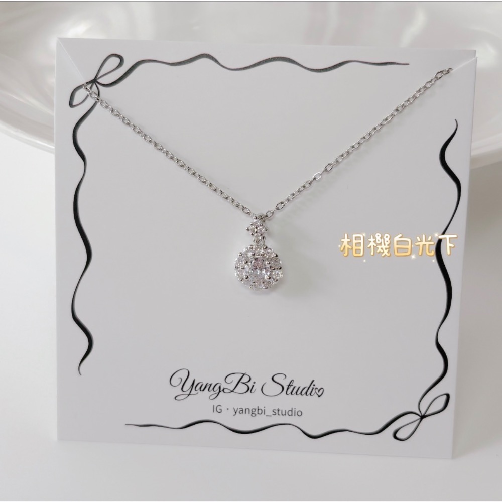 𝓨𝓪𝓷𝓰𝓑𝓲🕊️【閃鑽設計花朵鎖骨鍊】925 氣質鎖骨鏈 項鍊 百搭日常約會必備 Y940-細節圖3