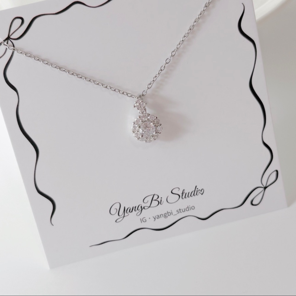 𝓨𝓪𝓷𝓰𝓑𝓲🕊️【閃鑽設計花朵鎖骨鍊】925 氣質鎖骨鏈 項鍊 百搭日常約會必備 Y940-細節圖6