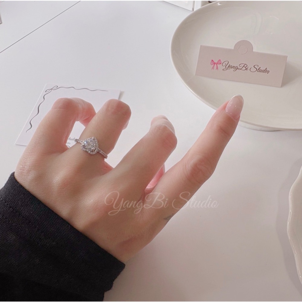 𝓨𝓪𝓷𝓰𝓑𝓲🕊️【手上自帶打光】925【爆閃滿鑽愛心戒指】浪漫氣質細戒 閃耀百搭 約會必備女生最愛Y941-細節圖2